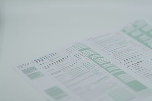 claudio-schwarz-1LTLB6jS1Gk-unsplash